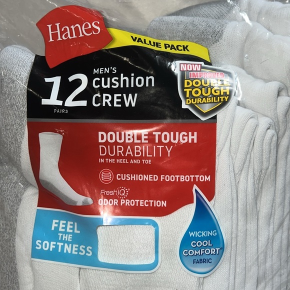 Hanes Men’s Cushion Crew Socks Size 6-12 - Picture 2 of 2